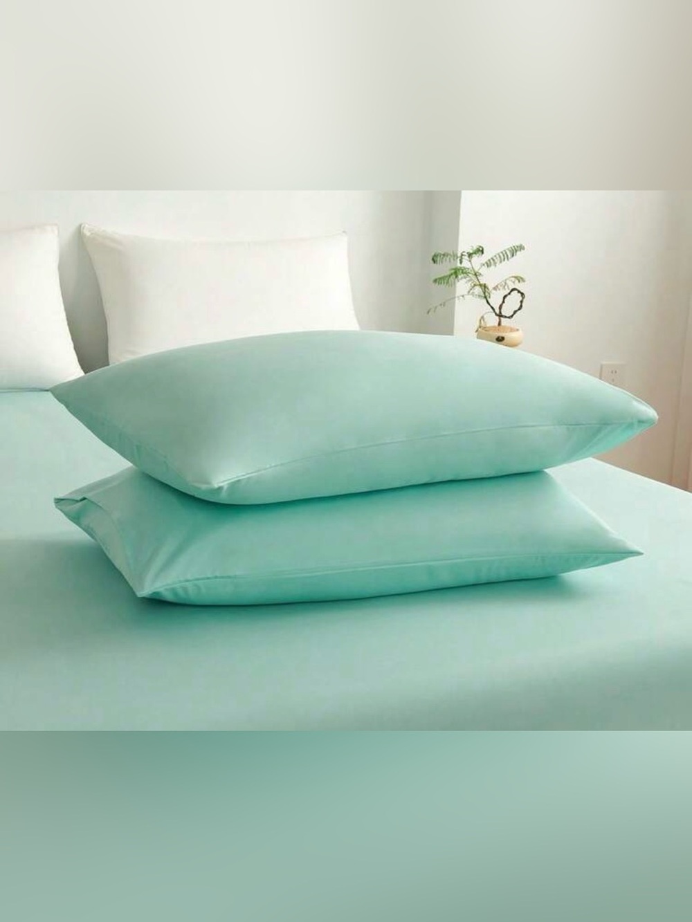 Mint Microfiber Pillowcase Pair — Soft Breathable Pillow Covers